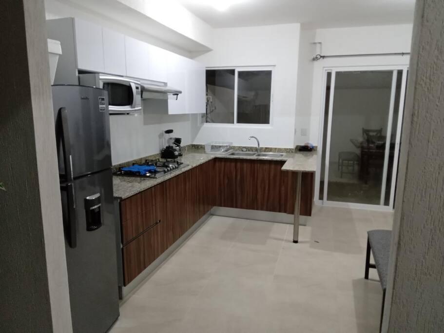 Casa Guerra En Maderos Residencial -Ideal Para Familias Cancún Esterno foto