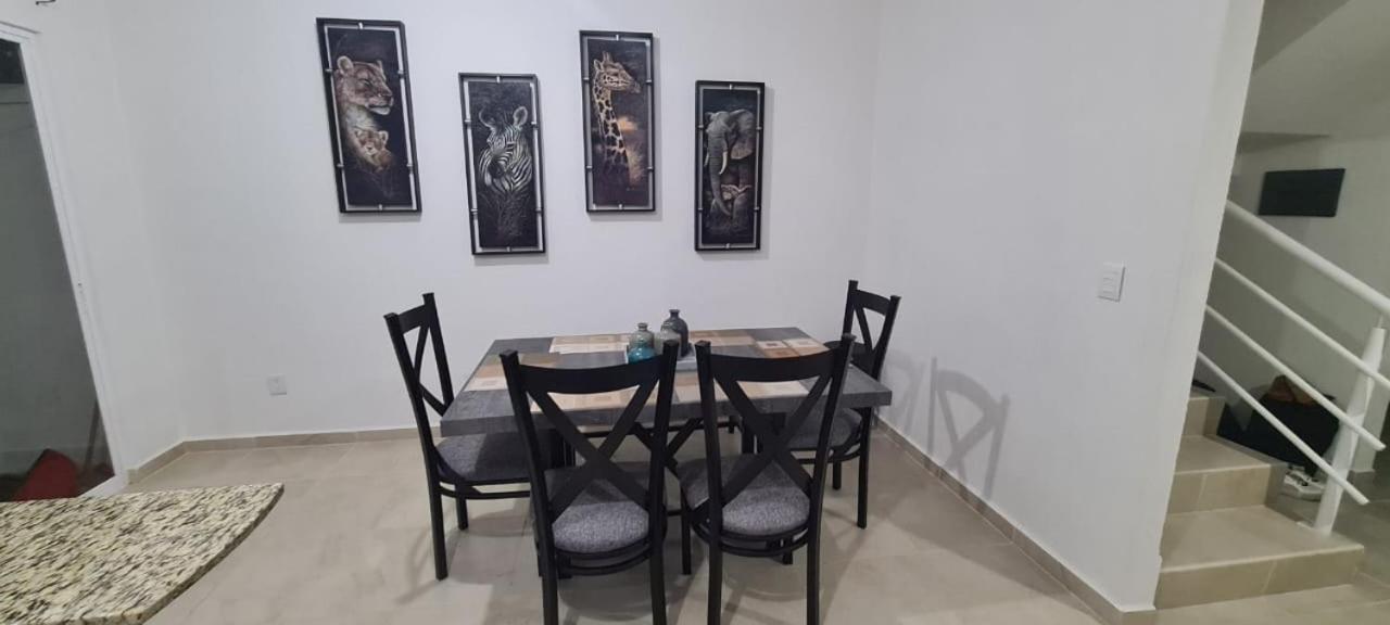 Casa Guerra En Maderos Residencial -Ideal Para Familias Cancún Esterno foto